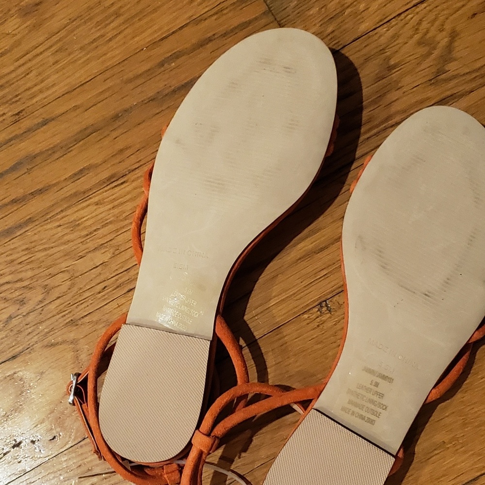 Sandals - Picture 4 of 4